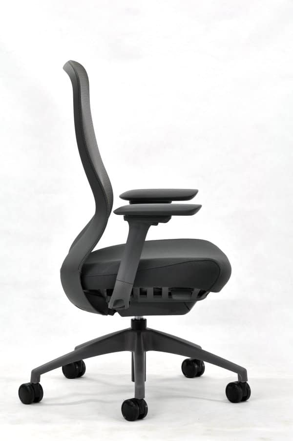 כיסא משרדי דגם Exchange צבע שחור